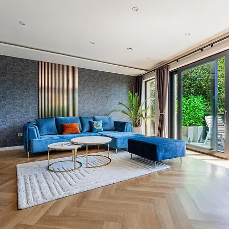Lägenhet Elite House Gold Leányfalu